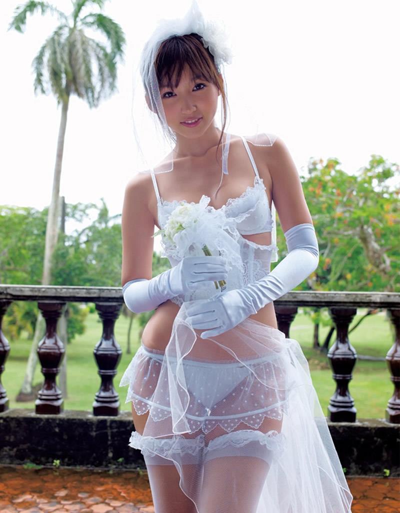 【花嫁エロ画像】美女の乱れたウェディングドレス姿が激エロｗ（53枚） 25