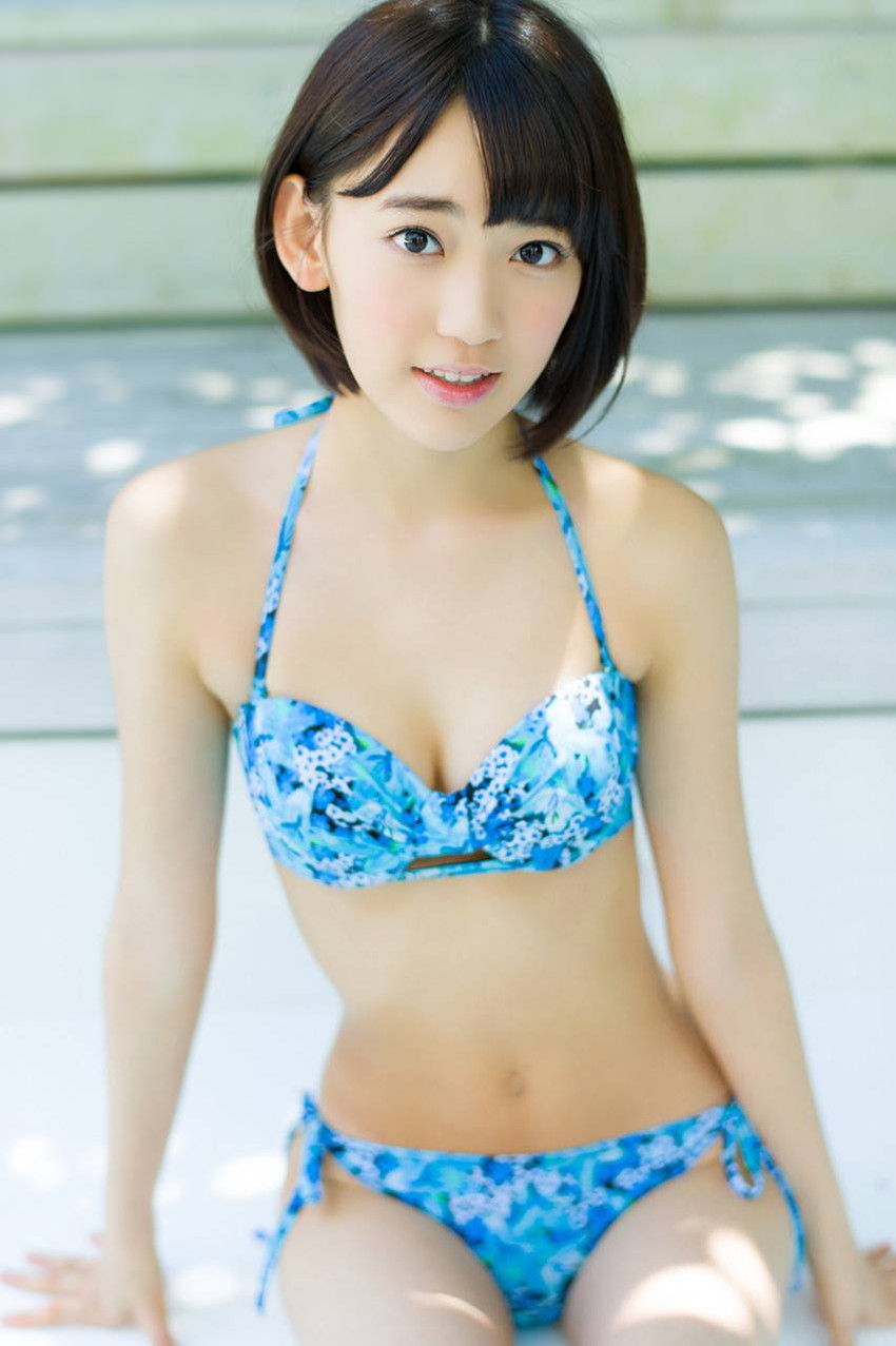 【グラビアエロ画像】HKT宮脇咲良のセクシー水着姿がエロ可愛いｗｗｗｗ（54枚） 10