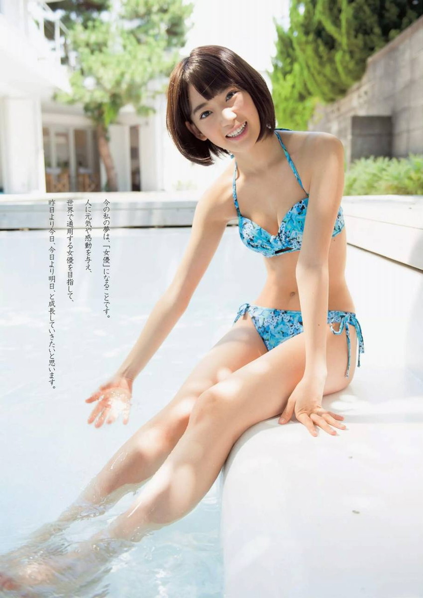 【グラビアエロ画像】HKT宮脇咲良のセクシー水着姿がエロ可愛いｗｗｗｗ（54枚） 49