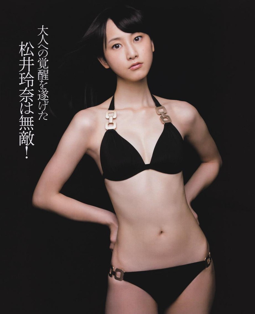 【グラビアエロ画像】SKEの松井玲奈ちゃんの清楚すぎるグラビア！水着や下着など色々あります 25