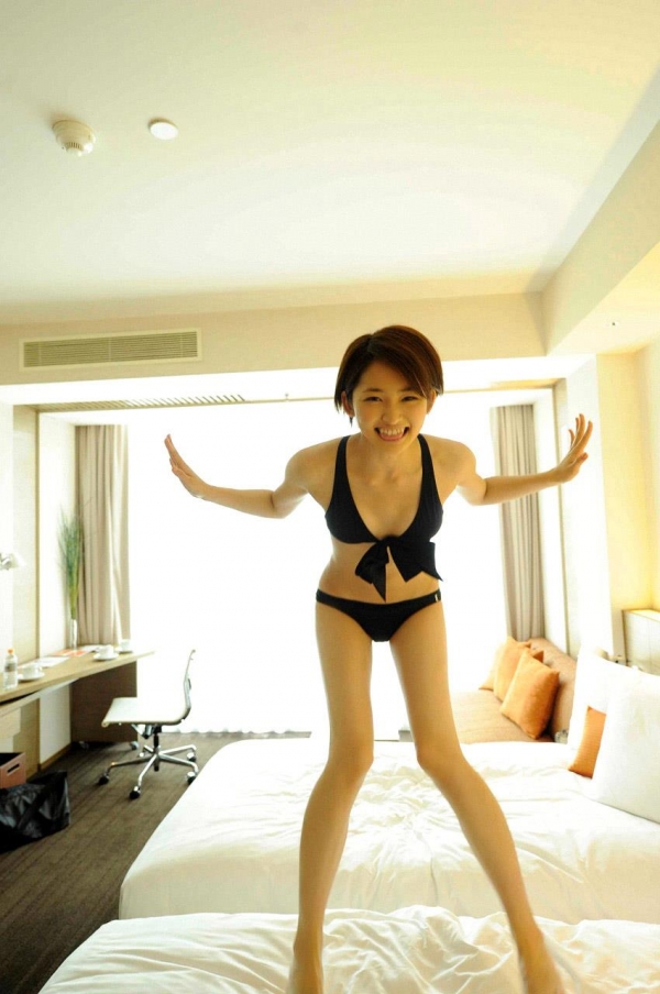 【知的美人エロ画像】女優岡本玲ちゃんのほんのりセクシーなグラビアが健康的で抜けるｗ 15