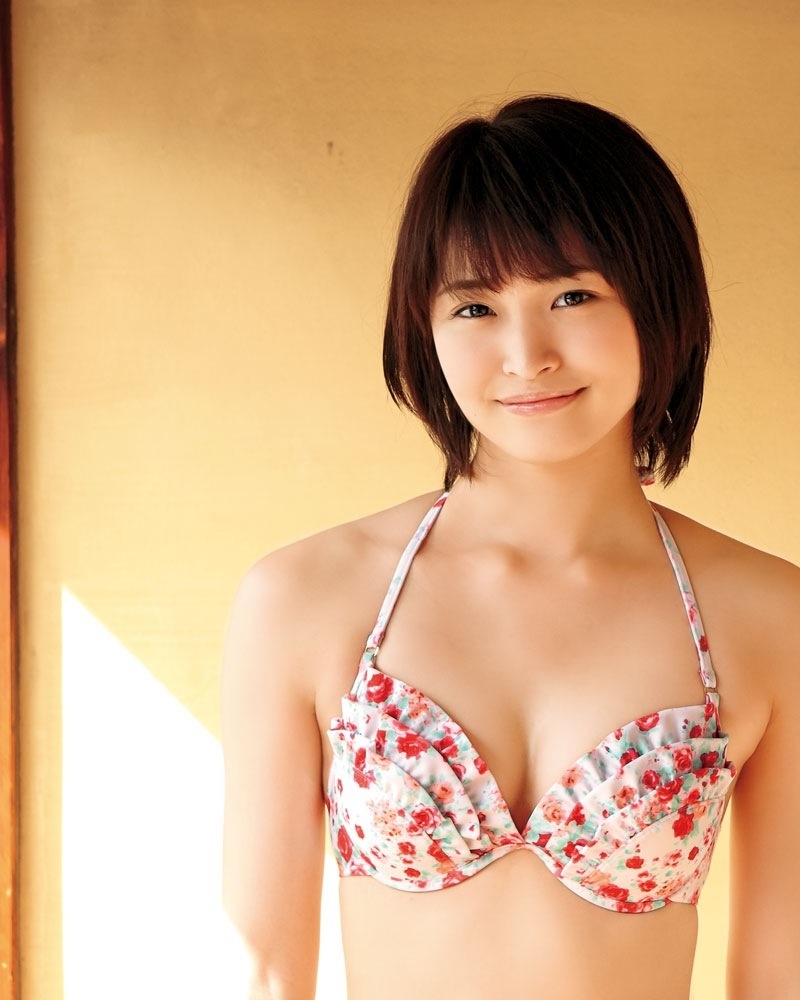 【知的美人エロ画像】女優岡本玲ちゃんのほんのりセクシーなグラビアが健康的で抜けるｗ 49