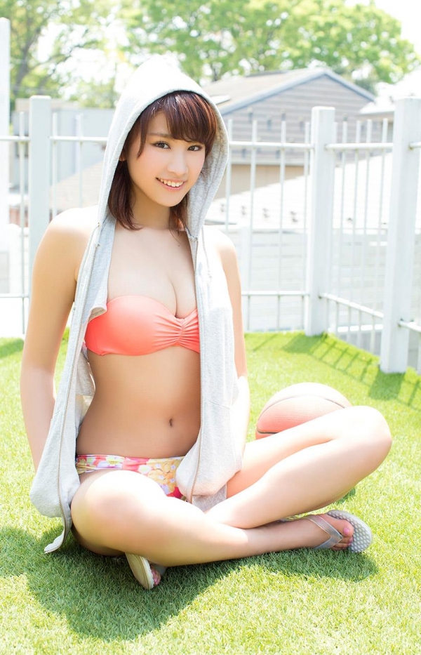 【久松郁実エロ画像】現役女子大生でファッションモデルのムチムチな身体ｗｗｗ 25