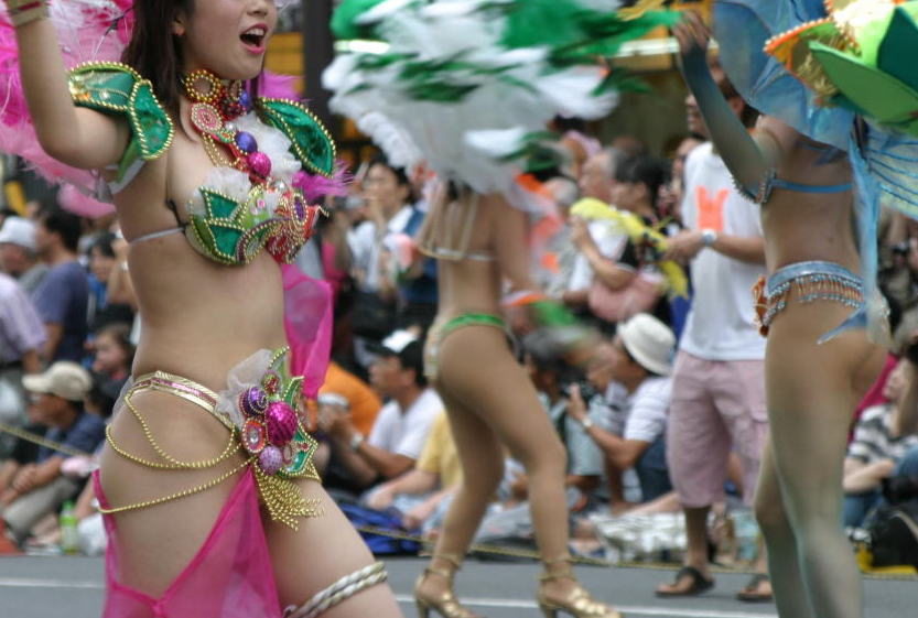 【サンバカーニバルエロ画像】日本のサンバカーニバルがほぼ公然ワイセツww超エロい国内サンバカーニバル出演娘の画像50選！ 32