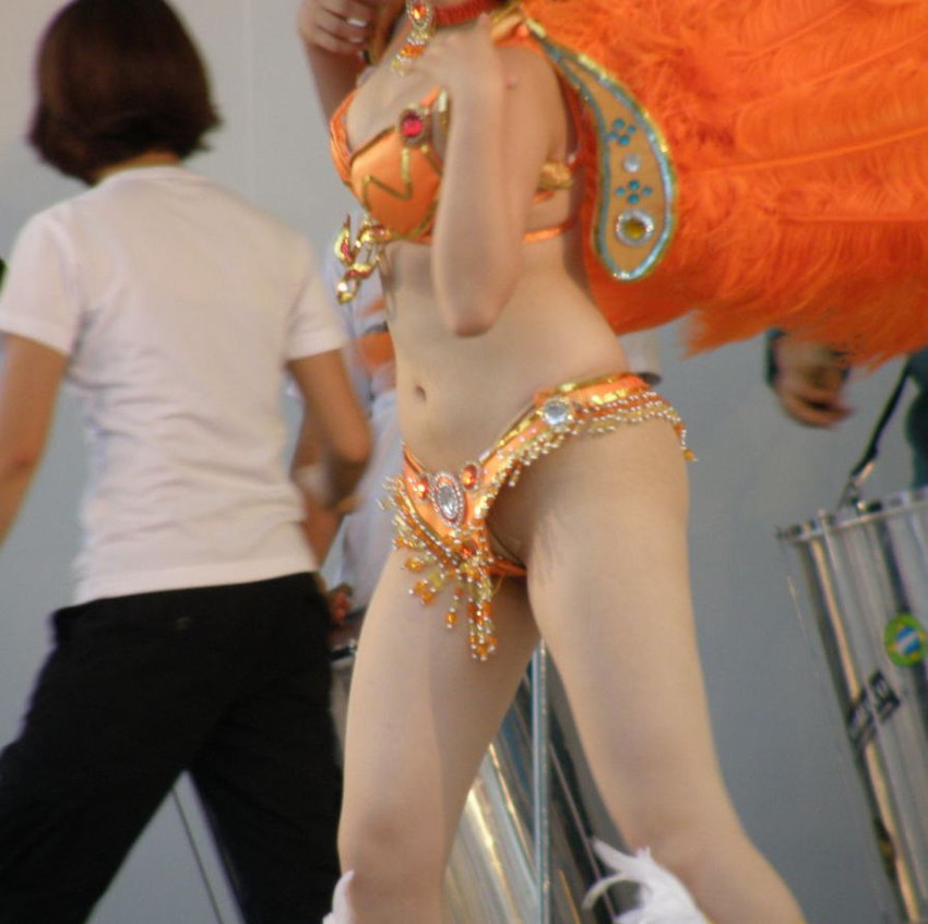 【サンバカーニバルエロ画像】日本のサンバカーニバルがほぼ公然ワイセツww超エロい国内サンバカーニバル出演娘の画像50選！ 49
